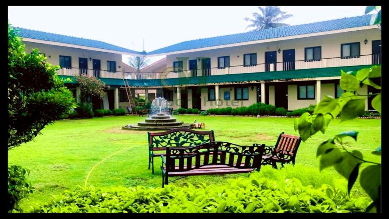 Airport Hotel Karachi Eksteriør billede